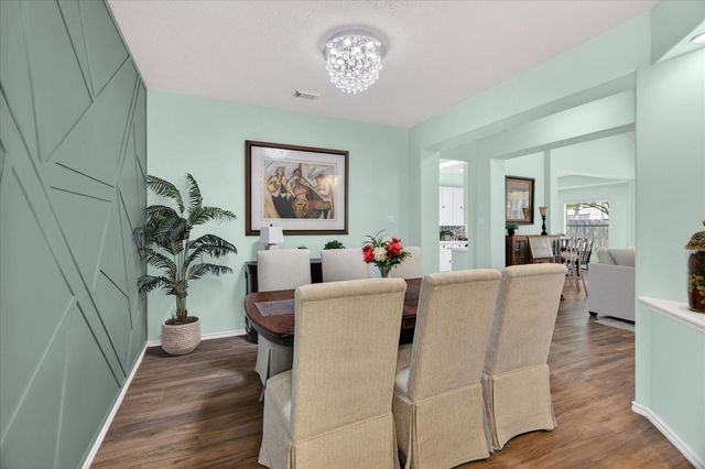 2414 Mills Creek Drive, Kingwood, TX 77339