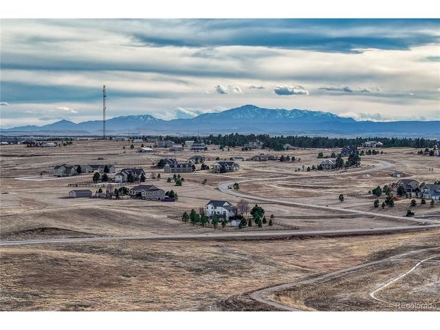 904 W Witherspoon Dr, Elizabeth, CO 80107