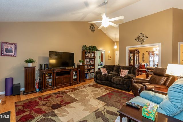 8040 Royal Drive, Sanford, NC 27332