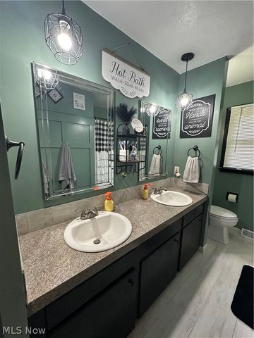 1745 E 3rd Street, Salem, OH 44460