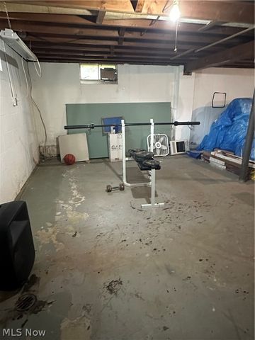 1745 E 3rd Street, Salem, OH 44460