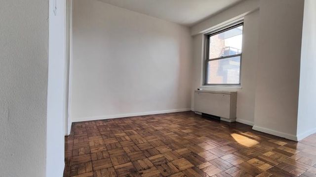 7020 108th St Apt 9O, New York City, NY 11375