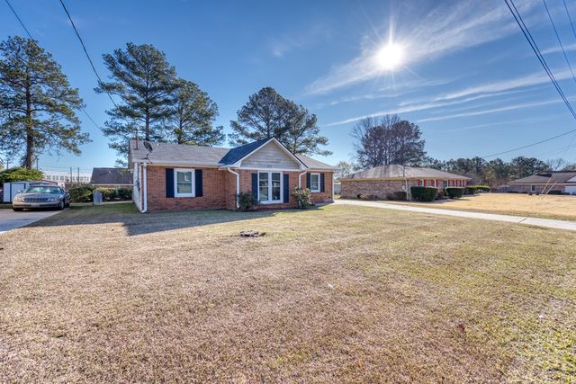 811 April Drive, Phenix City, AL 36869
