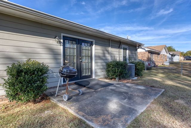 811 April Drive, Phenix City, AL 36869