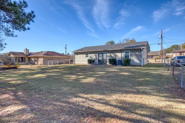 811 April Drive, Phenix City, AL 36869