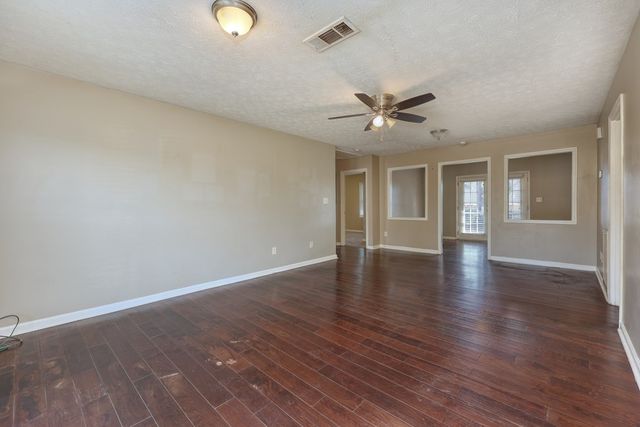 811 April Drive, Phenix City, AL 36869