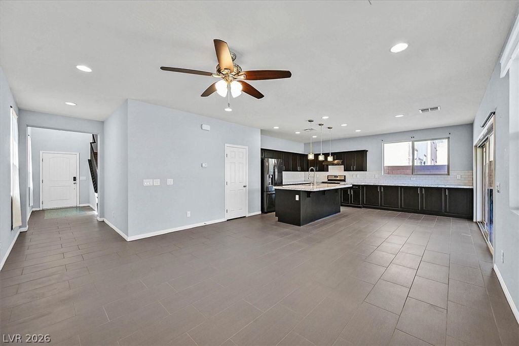 272 Finsbury Court, Las Vegas, NV 89148 — photo 3
