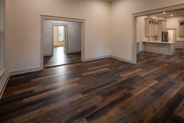 301 E Henderson, Overton, TX 75684