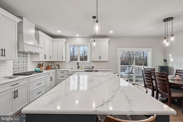 115 2ND AVE, Spring Mount, PA 19478