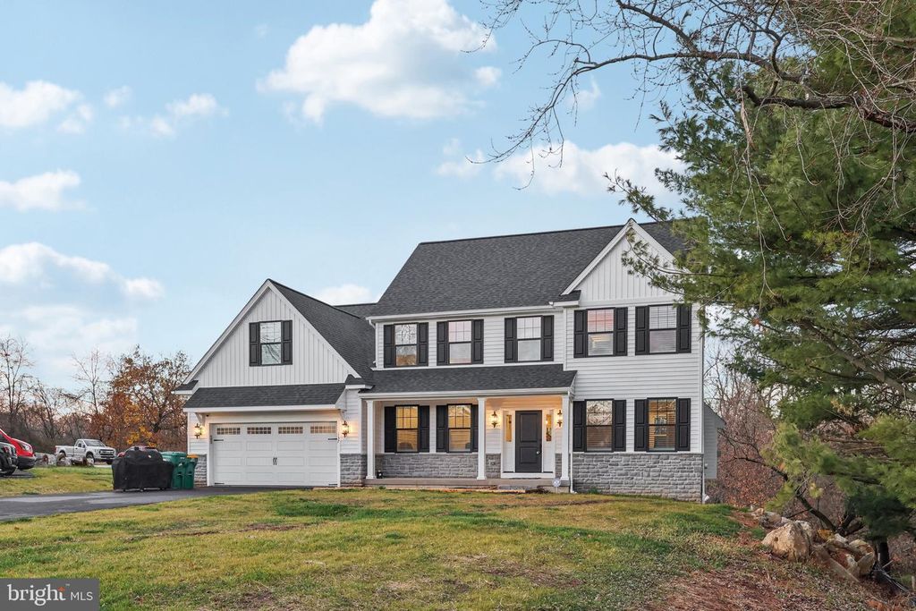 115 2ND AVE, Spring Mount, PA 19478