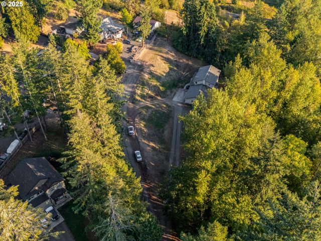 551 HAUSSLER Rd, Kelso, WA 98626