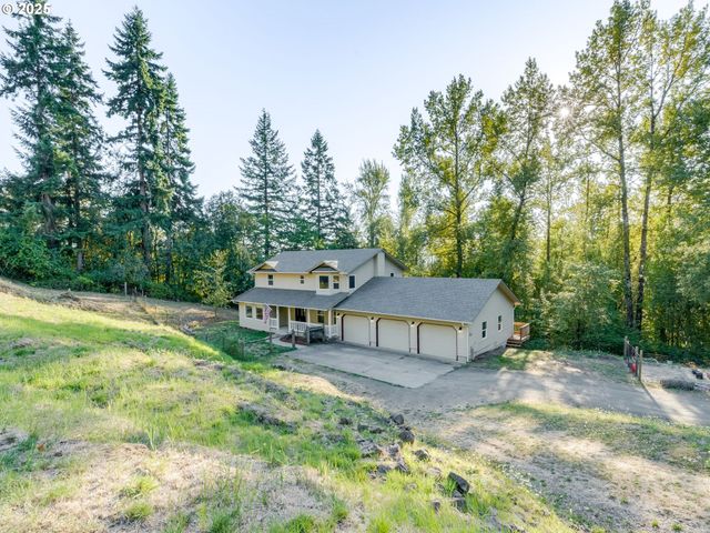 551 HAUSSLER Rd, Kelso, WA 98626
