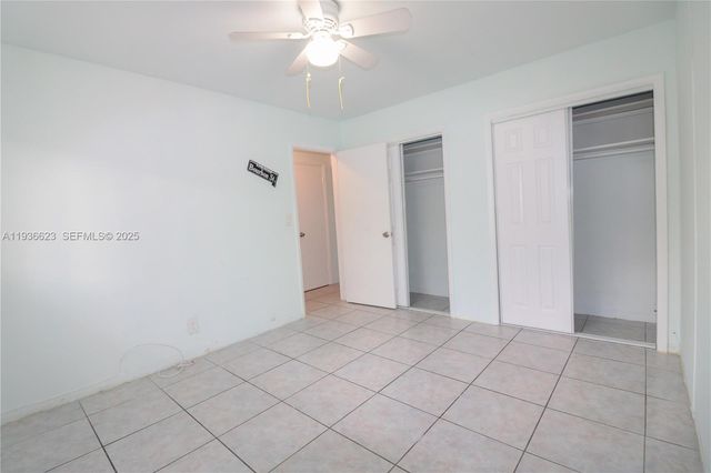 712 NE 8th St 102, Hallandale Beach, FL 33009