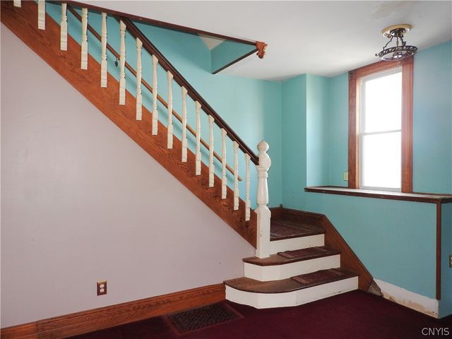 13 Wood Street, Auburn, NY 13021