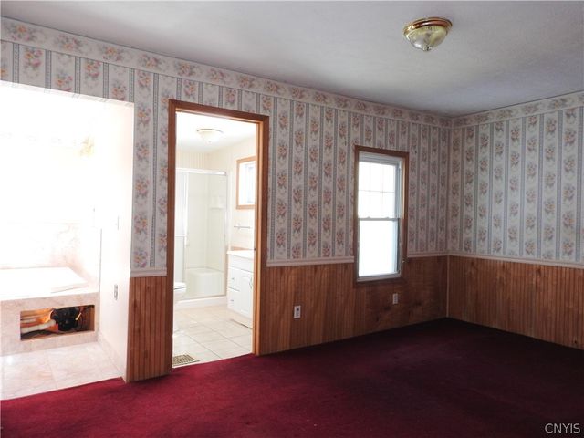 13 Wood Street, Auburn, NY 13021