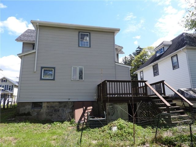 13 Wood Street, Auburn, NY 13021