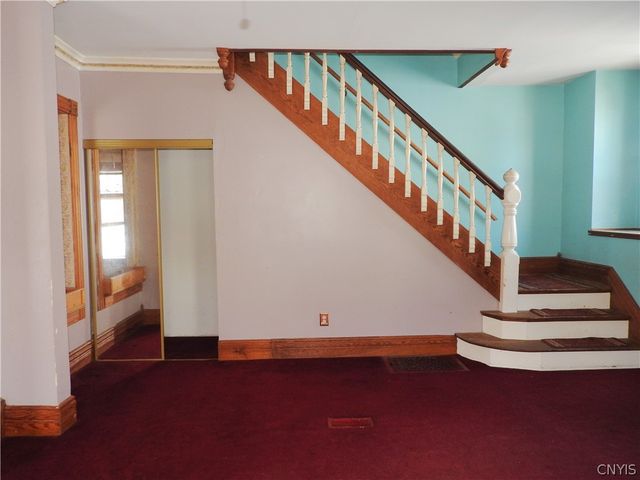 13 Wood Street, Auburn, NY 13021