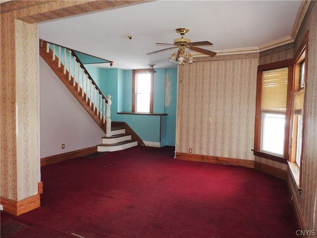 13 Wood Street, Auburn, NY 13021