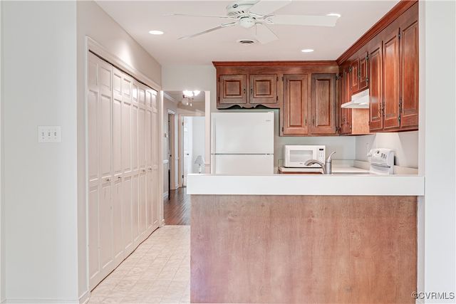 13542 Heathbrook Ter, Midlothian, VA 23112