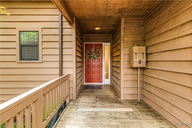 13542 Heathbrook Ter, Midlothian, VA 23112
