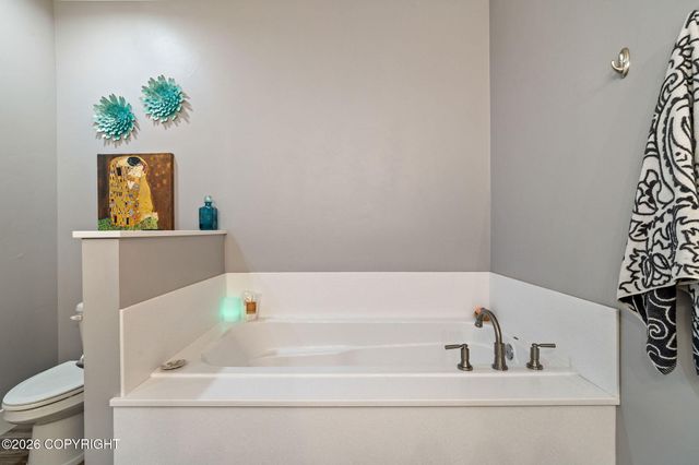 2723 S Pullet Circle, Wasilla, AK 99654