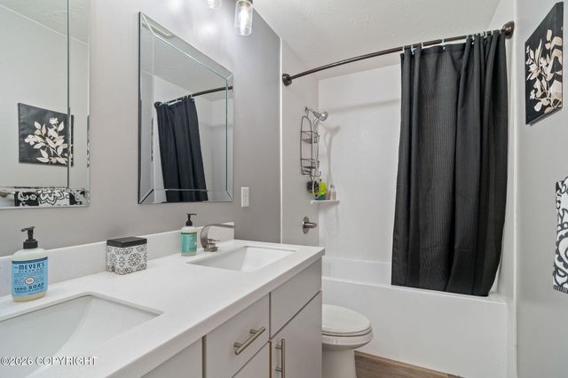 2723 S Pullet Circle, Wasilla, AK 99654