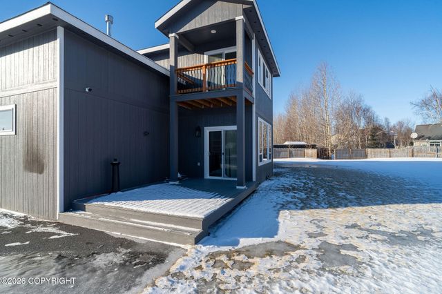 2723 S Pullet Circle, Wasilla, AK 99654