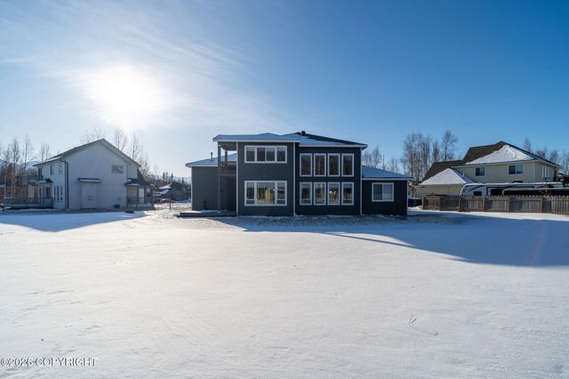 2723 S Pullet Circle, Wasilla, AK 99654