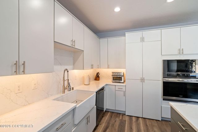 2723 S Pullet Circle, Wasilla, AK 99654