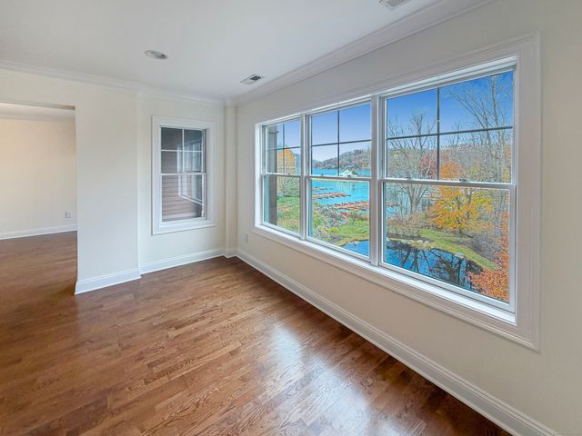 16 Hayestown Road A303, Danbury, CT 06811