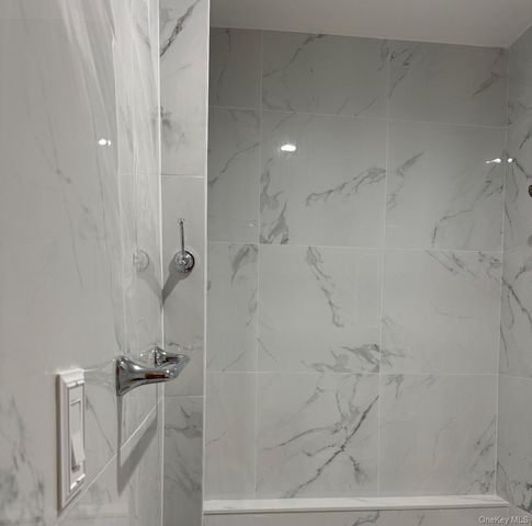 732 Belmont Avenue 2nd Floor, Brooklyn, NY 11208