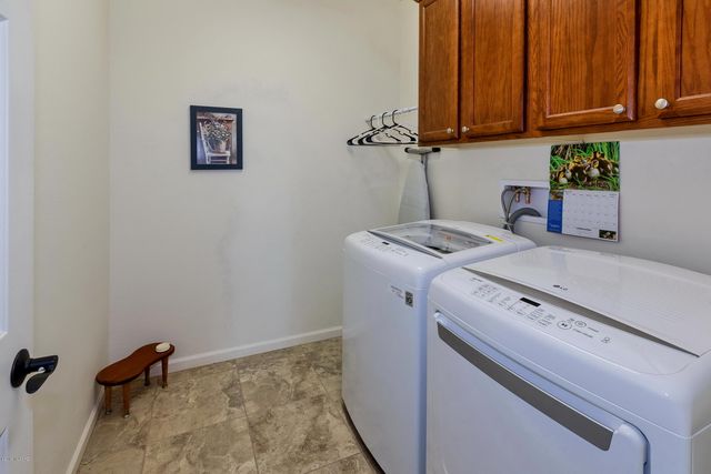 61231 E Flint Drive, Oracle, AZ 85623