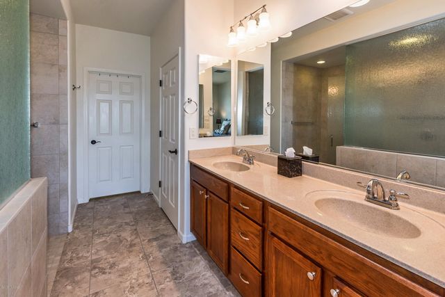 61231 E Flint Drive, Oracle, AZ 85623