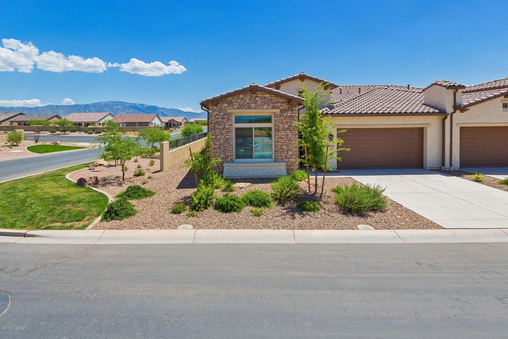 61231 E Flint Drive, Oracle, AZ 85623