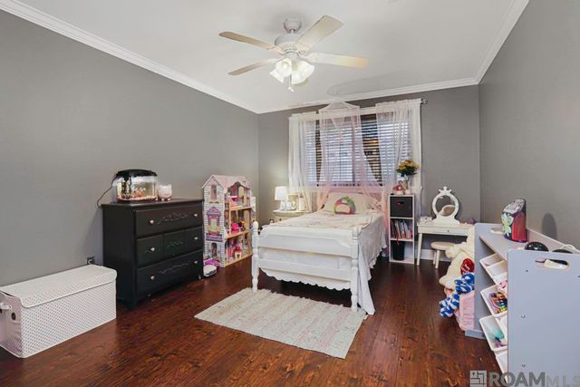 13726 Tech Dr, Central, LA 70818