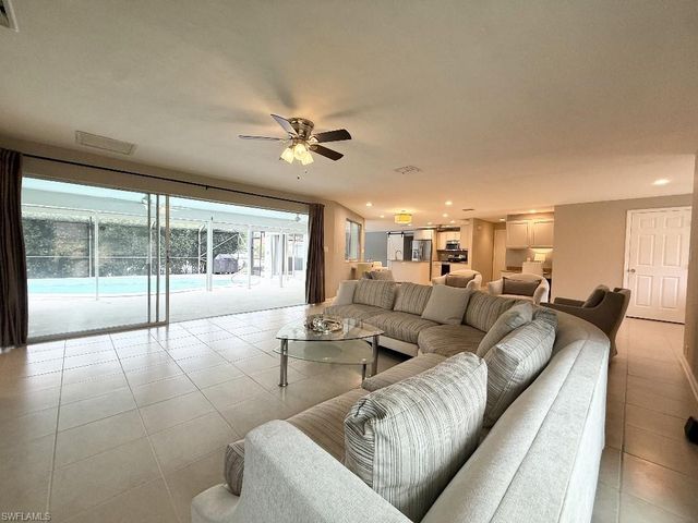 656 Dorando CT, Marco Island, FL 34145