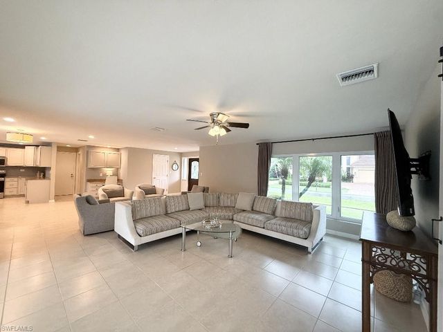 656 Dorando CT, Marco Island, FL 34145