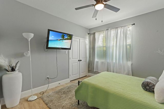 5607 Bacher Street B, Houston, TX 77028