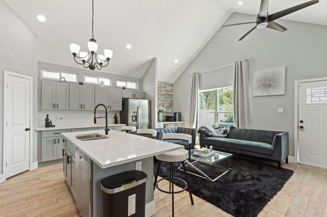 5607 Bacher Street B, Houston, TX 77028