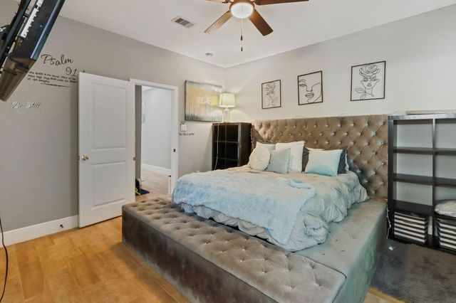 5607 Bacher Street B, Houston, TX 77028