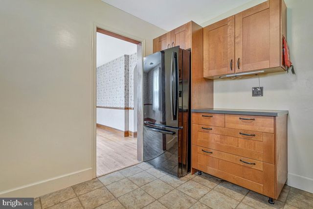6614 HORSESHOE RD, Clinton, MD 20735