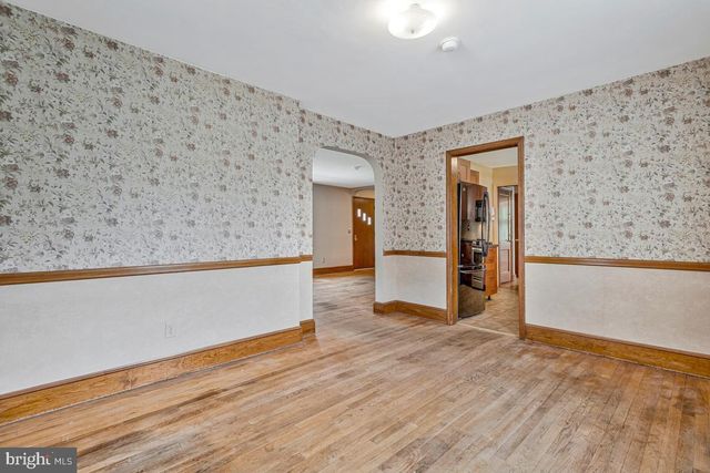 6614 HORSESHOE RD, Clinton, MD 20735