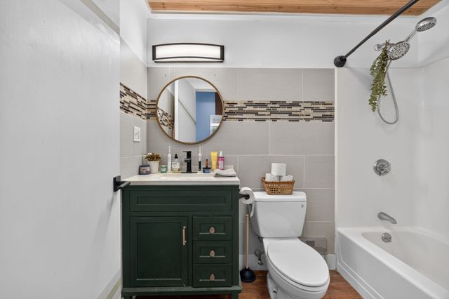 49 Munroe St 302, Lynn, MA 01901