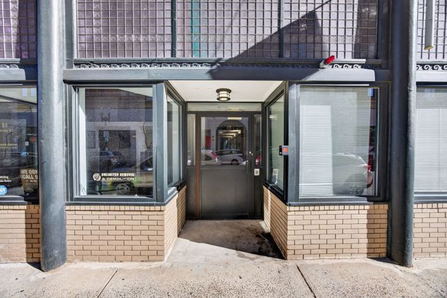 49 Munroe St 302, Lynn, MA 01901