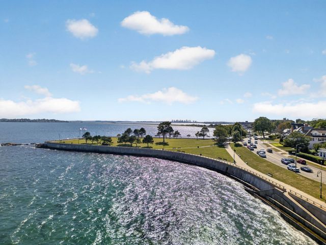 49 Munroe St 302, Lynn, MA 01901