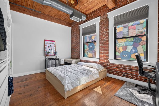 49 Munroe St 302, Lynn, MA 01901