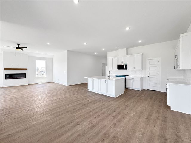 5419 Nicolas Avenue, Springdale, AR 72762