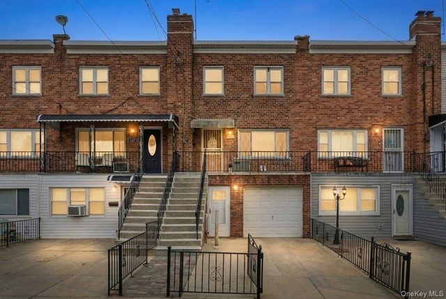 220 Calhoun Avenue, Bronx, NY 10465