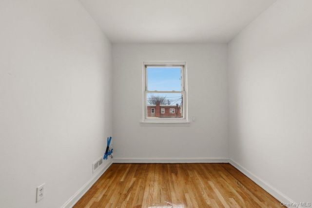 220 Calhoun Avenue, Bronx, NY 10465