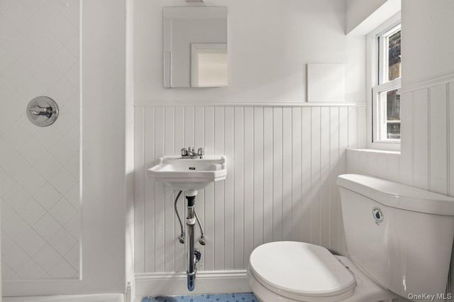 220 Calhoun Avenue, Bronx, NY 10465